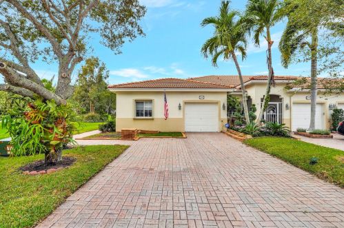 2285 Windjammer Way, West Palm Beach, FL 33411-1811