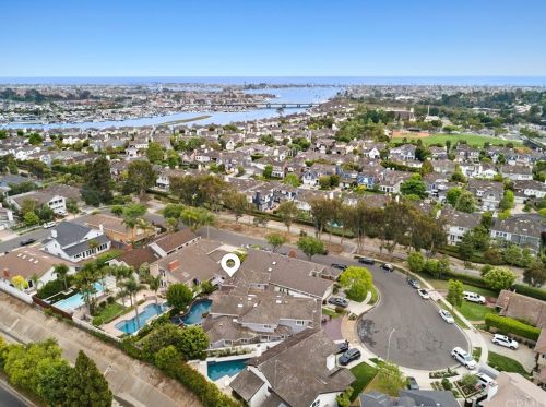 1232 Blue Gum Ln, Newport Beach, CA 92660-5639