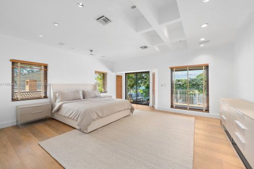 3051 35 St, Hollywood FL 33021-2627 exterior