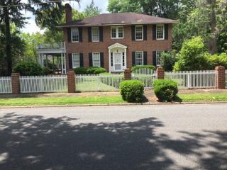 212 Duval St, Quincy FL  32351-2423 exterior