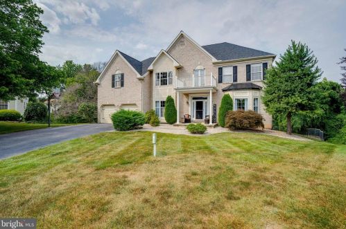 20 Lara Ln, Wilmington, DE 19808-7903