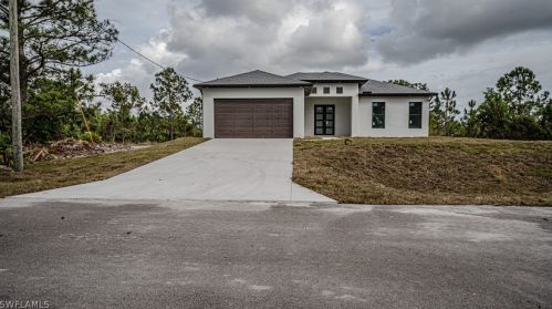 3412 Joan Ave, Lehigh Acres, FL