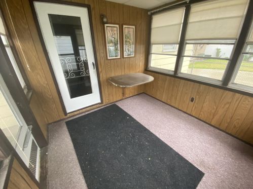 7518 37 Ave, Kenosha WI 53144-2122 exterior