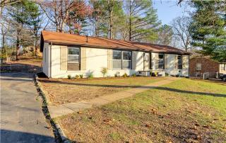 20 Binks Dr, Clarksville, TN 37042-6203