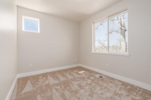 410 Tehuacan Rd, Ukiah CA  95482-2007 exterior