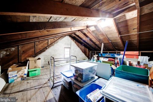 422 Delaware Ave, Lansdale PA 19446-3422 exterior