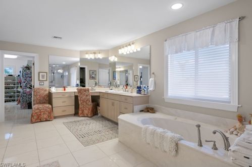 848 Birdie View Pt, Sanibel FL  33957-4629 exterior