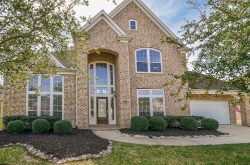 2412 Echo Harbor Dr, Pearland, TX 77584-1571