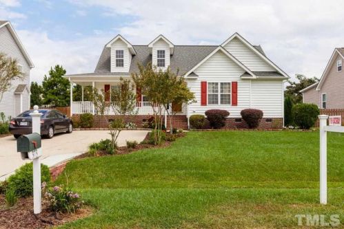 373 Tralee Dr, Smithfield, NC 27577-9645
