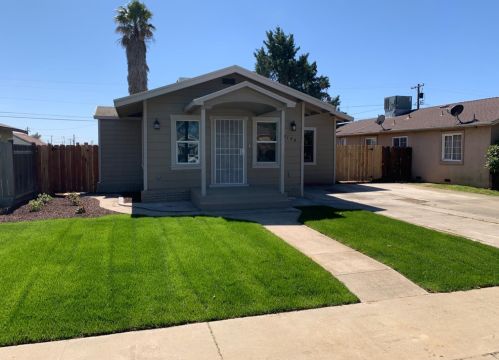 3136 High St, Riverbank, CA 95367-2029