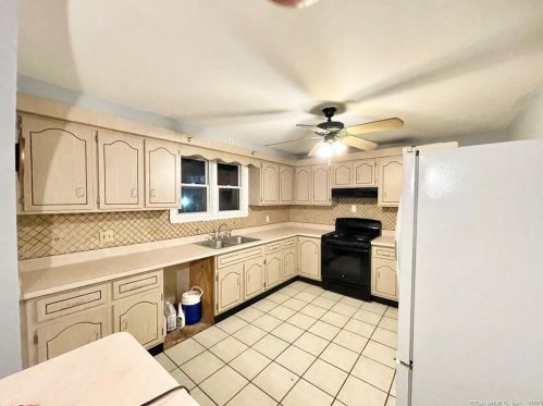 140 Lincoln Ave, Bridgeport CT  06606-5234 exterior