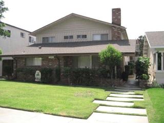 322 Dryden St, Glendale CA  91207-0024 exterior
