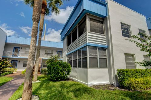 523 Normandy K, Delray Beach FL  33484-4824 exterior