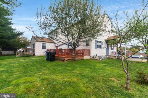 137 Fellowship Ln, Harrison Township NJ  08062-2207 exterior