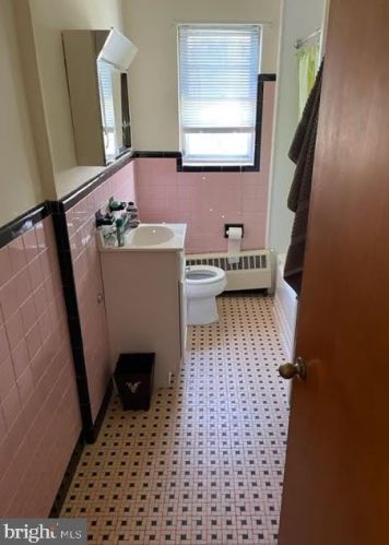 702 Willitts Ave, Camden NJ  08106-1630 exterior