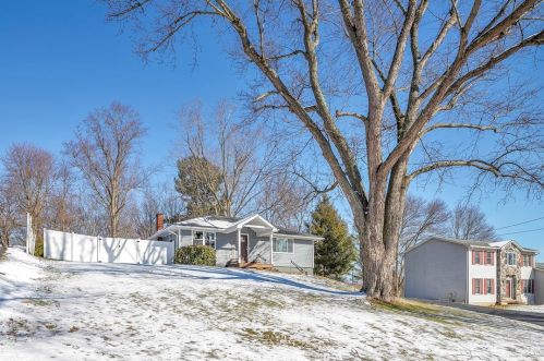 3374 37th Street Ext, Beaver Falls PA  15010-1156 exterior