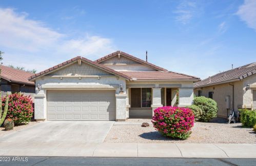 76 Sundance Ct, San Tan Valley AZ  85143-3011 exterior