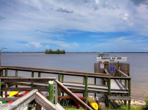 803 Vireo Dr, Sebastian FL  32976-7351 exterior