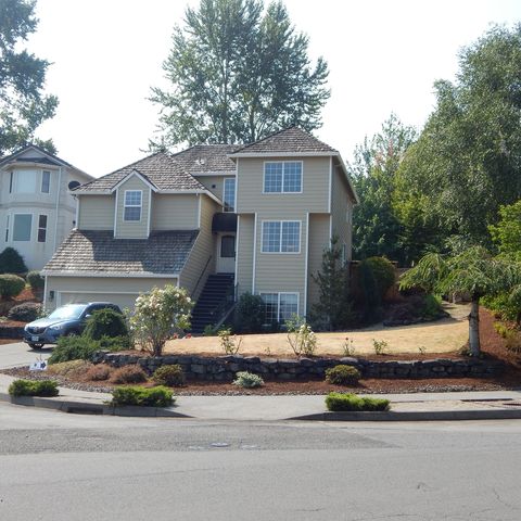 1990 Willow Pkwy, Damascus, OR 97080