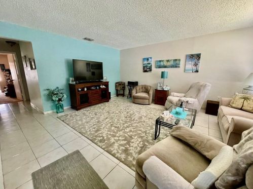 11713 Boynton Ln, New Port Richey, FL 34654-1611