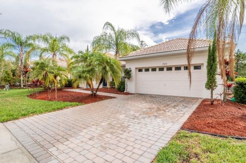 3929 Port Sea Pl, Kissimmee, FL 34746-1810