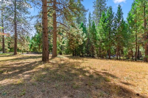 14696 Colfax Hwy, Grass Valley CA  95945-7912 exterior