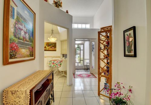 7939 Sandy Pointe Dr, Delray Beach, FL 33446-3371