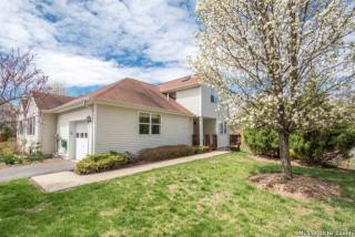 51 Twin Ponds Dr, Kingston, NY 12401-6432