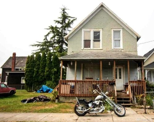 416 11th St, Hoquiam, WA 98550-3807
