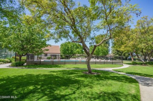 1742 Sinaloa Rd, Simi Valley, CA 93065-3070