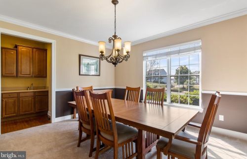 6 Nicole Ct, Swedesboro NJ  08085-3448 exterior