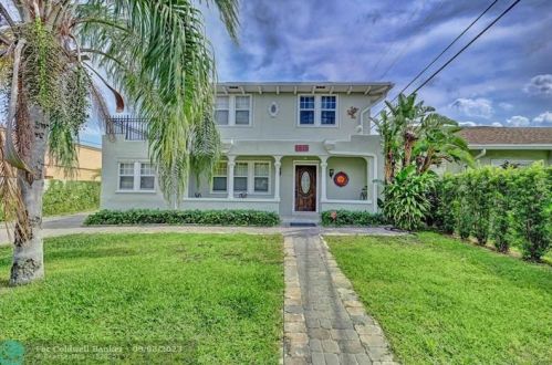 412 El Prado, West Palm Beach, FL 33405-1952