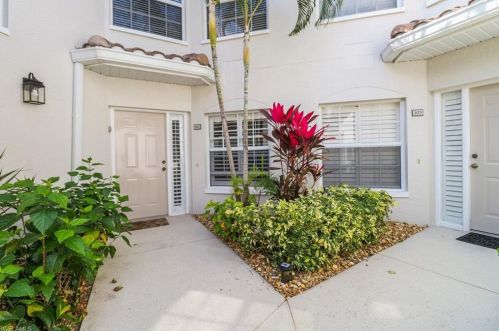 6805 Satinleaf Rd, Naples, FL 34109-7188