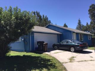 1947 33rd St, Eagle Crest, OR 97756-8039