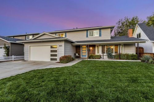 1685 Grizilo Dr, San Jose CA  95124-1920 exterior