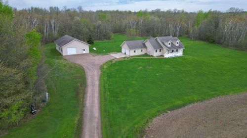 22989 220th Ave, Cornell, WI 54732-5414