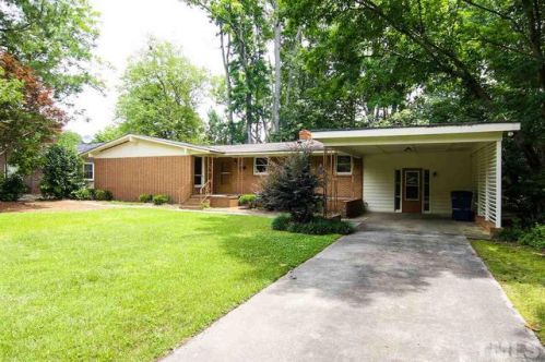 1007 Crescent Dr, Smithfield, NC 27577-3713