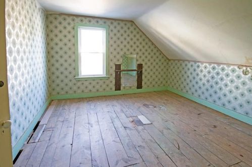 119 Grand St, Woonsocket RI  02895-5821 exterior