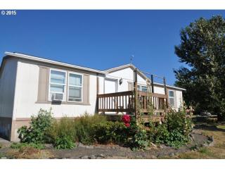 18095 Beaver Dike Rd, Westport, OR 97016-2017