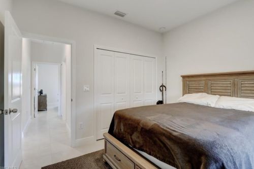 3065 5th Pl, Cape Coral FL  33904-3412 exterior