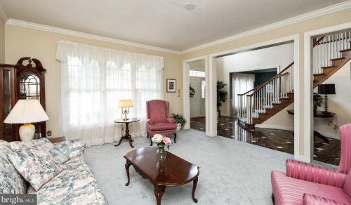 25 Webb Rd, Downingtown PA  19335-3358 exterior