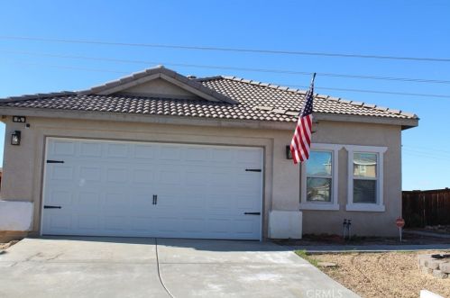 15547 Naples Ln, Victorville, CA 92394-2504