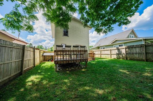492 Jefferson St, Pataskala OH  43062-8207 exterior