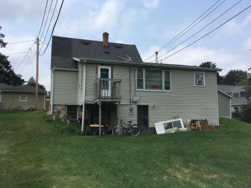 709 Beaver St, Beaver Dam, WI 53916-1627