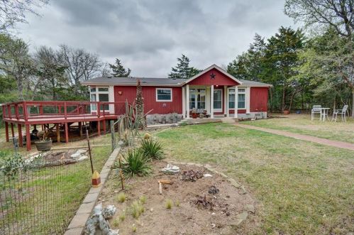 116 Hayden Cv, Lost Pines, TX 78612-4952