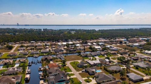 2219 10th Ln, Cape Coral FL  33990-1908 exterior