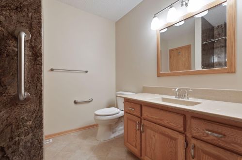 1103 Eagle Ridge Ct, Stillwater MN  55082-9151 exterior