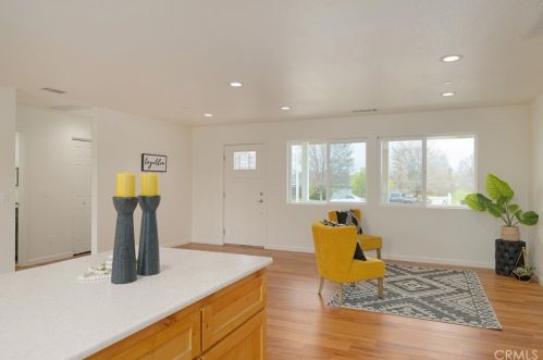 61 La Cresenta Dr, Oroville CA  95965-3510 exterior