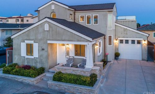 310 Hinds Ave, Pismo Beach, CA 93449-2510