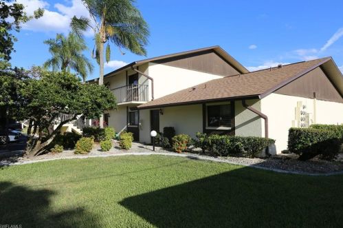 616 14th Ter, Cape Coral, FL 33990-2132